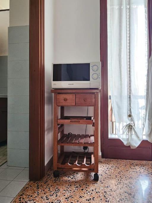 Appartamento La Casa Di Nonna Gina Alba  Esterno foto