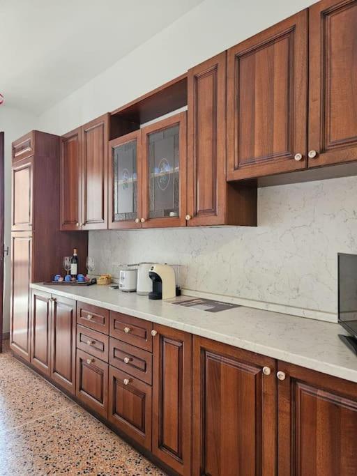Appartamento La Casa Di Nonna Gina Alba  Esterno foto