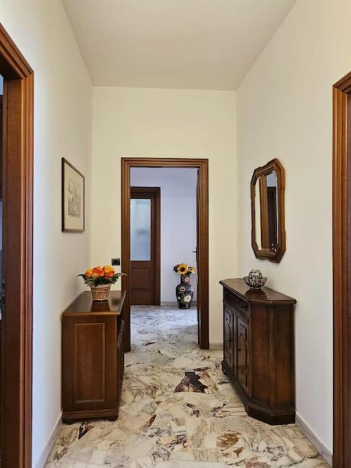 Appartamento La Casa Di Nonna Gina Alba  Esterno foto